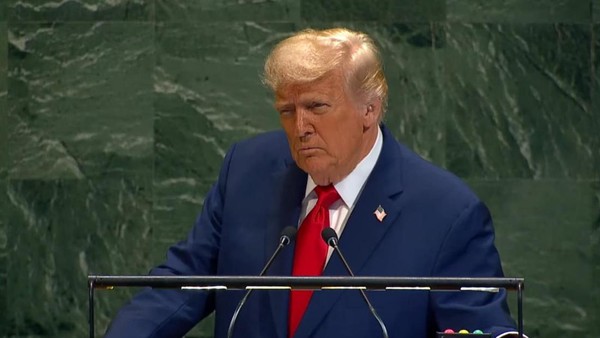 Trump Perintahkan Penjualan TikTok AS Senilai Rp234 T